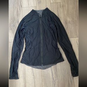 Lululemon women’s reversible jacket